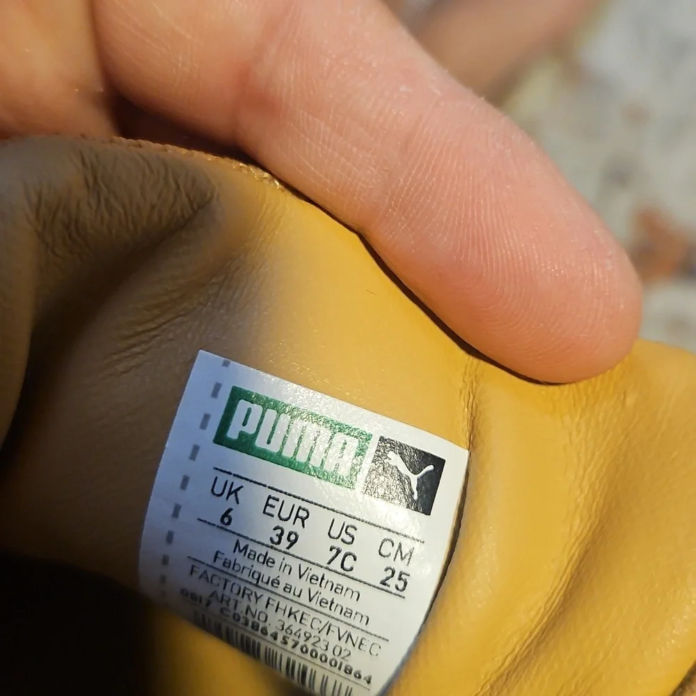 Puma Men's Brown Sneakers